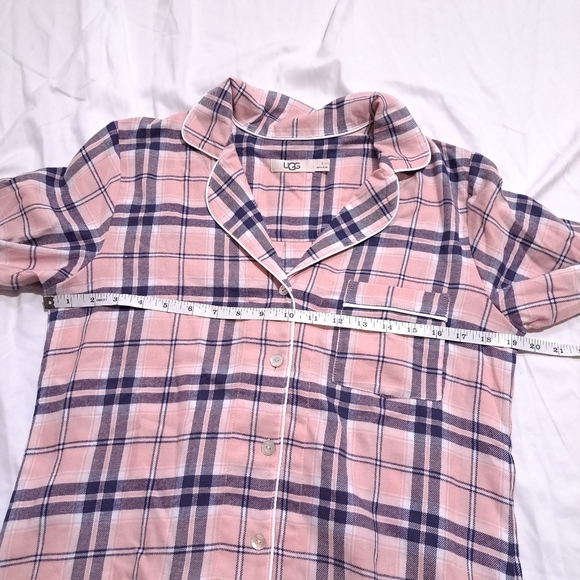 Ugg | Pink flannel women's button up pajama top - Picture 7 of 11